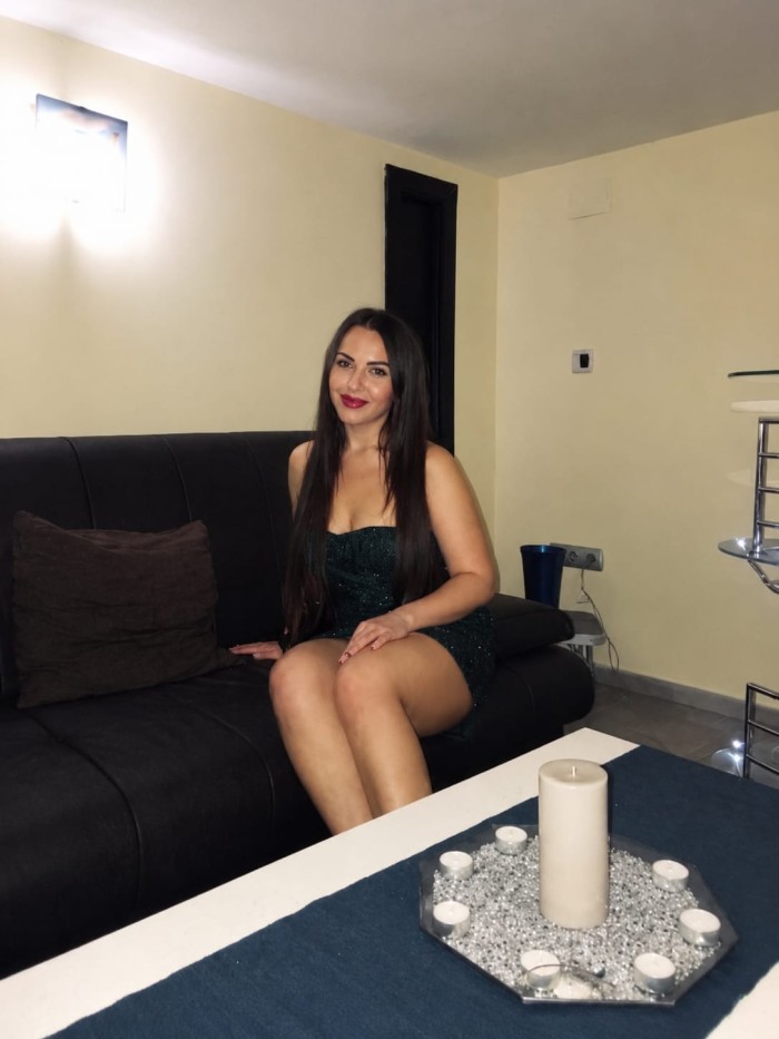FOGOSA SENSUAL MUY ARDIENTE SAN LUIS DE SABINILLA