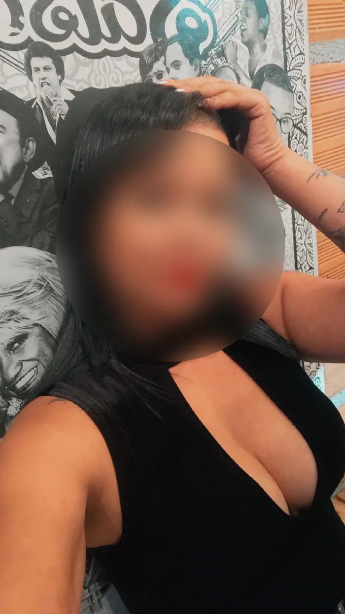 663485721 Michell JUGUETONA Y TRAVIESA