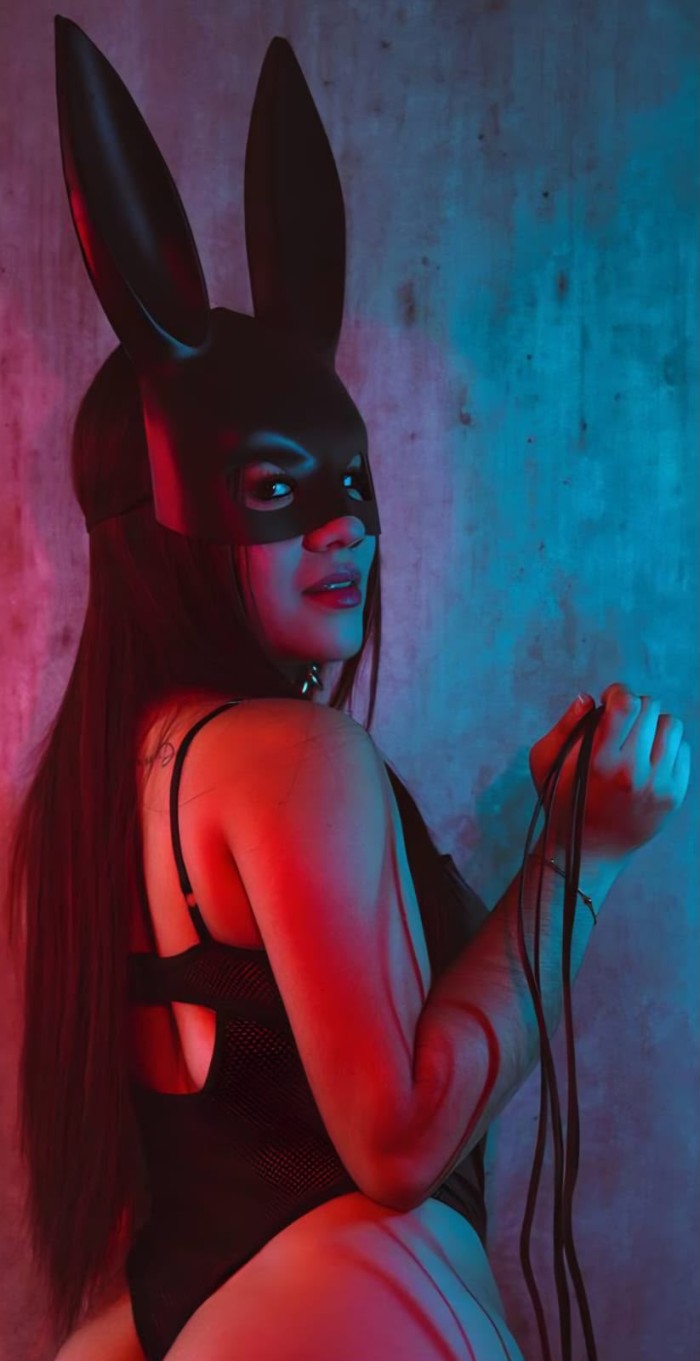 SENSUAL ARDIENTE QUIERO QUE ME FOLLES
