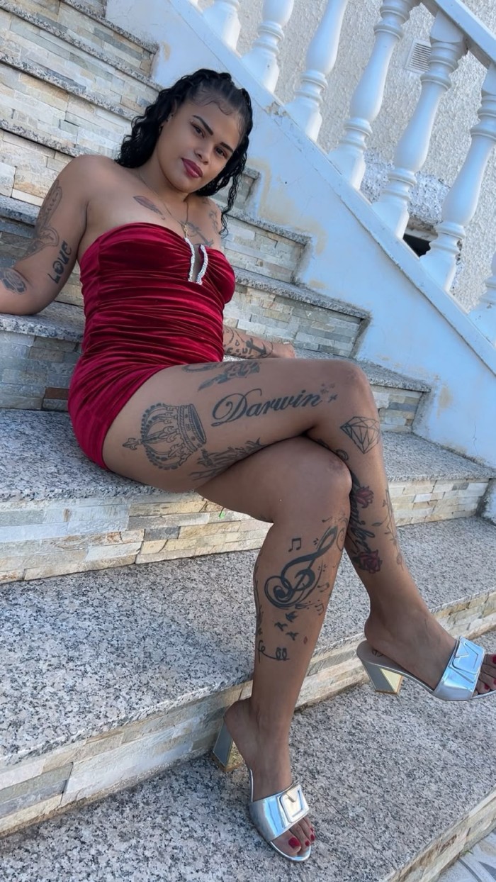 LUNA COLOMBIANA – 33 AÑOS EN ROJALES
