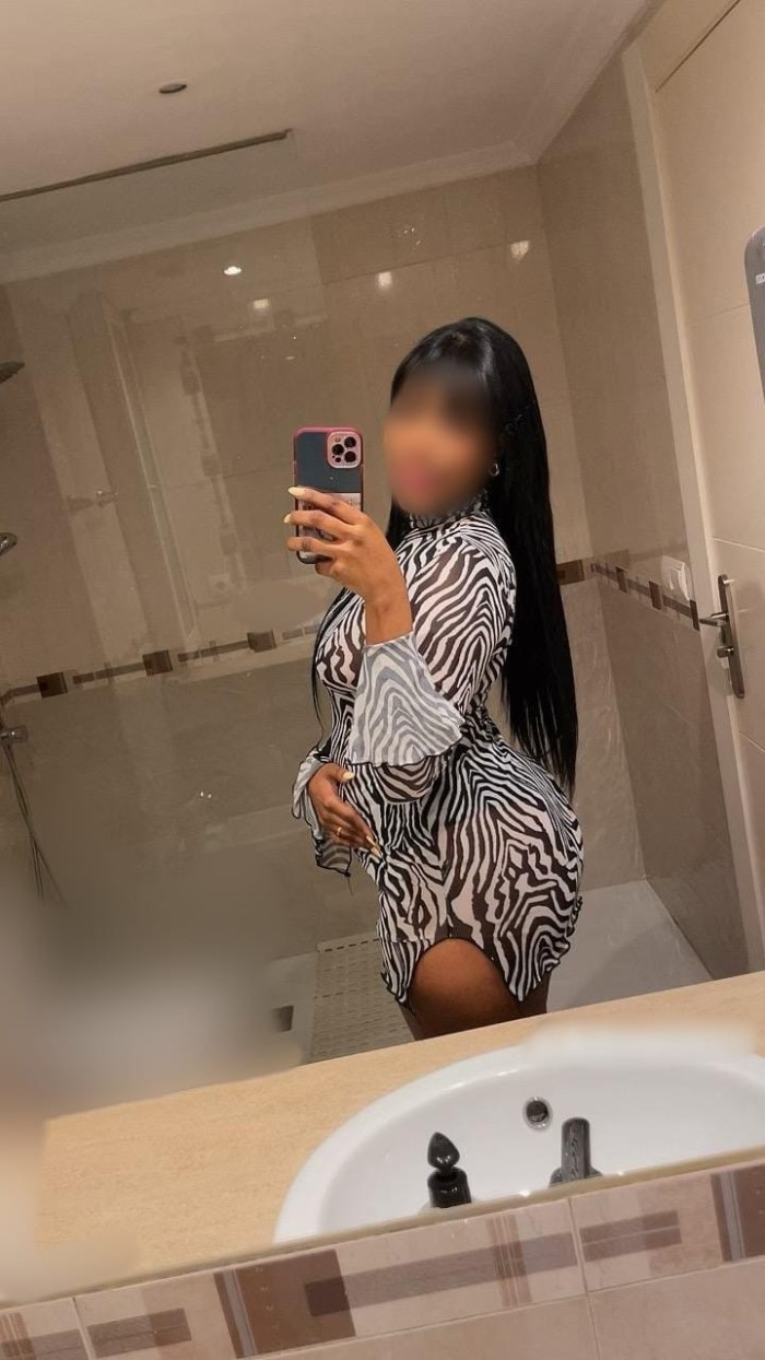 FIESTERA ESTRECHITA VEN Y LLENAME DE PLACER