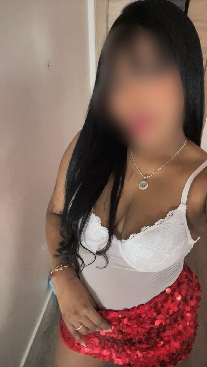FIESTERA ESTRECHITA VEN Y LLENAME DE PLACER