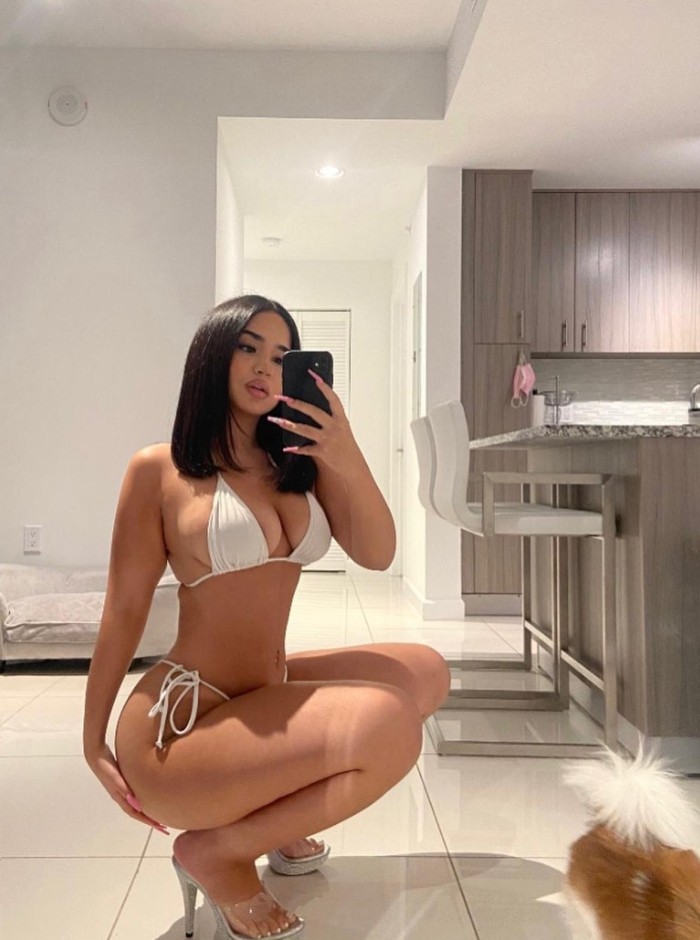 MIA ARDIENTE COLOMBIANA
