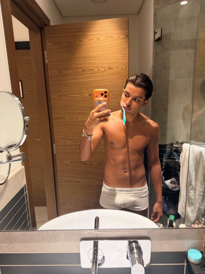Twink XL
