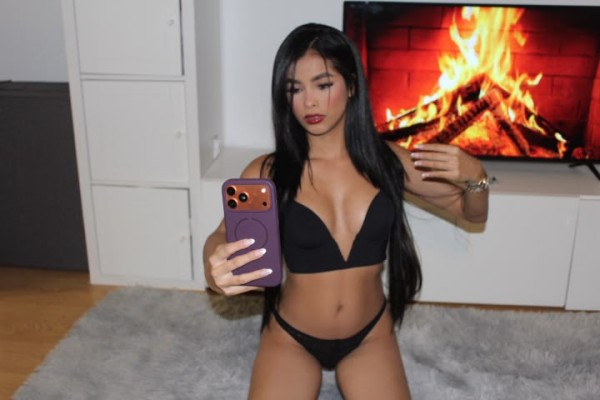 NOVEDAD 2 AMIGAS CACHONDAS MORBOSAS FIESTERAS EN SALAMANCA
