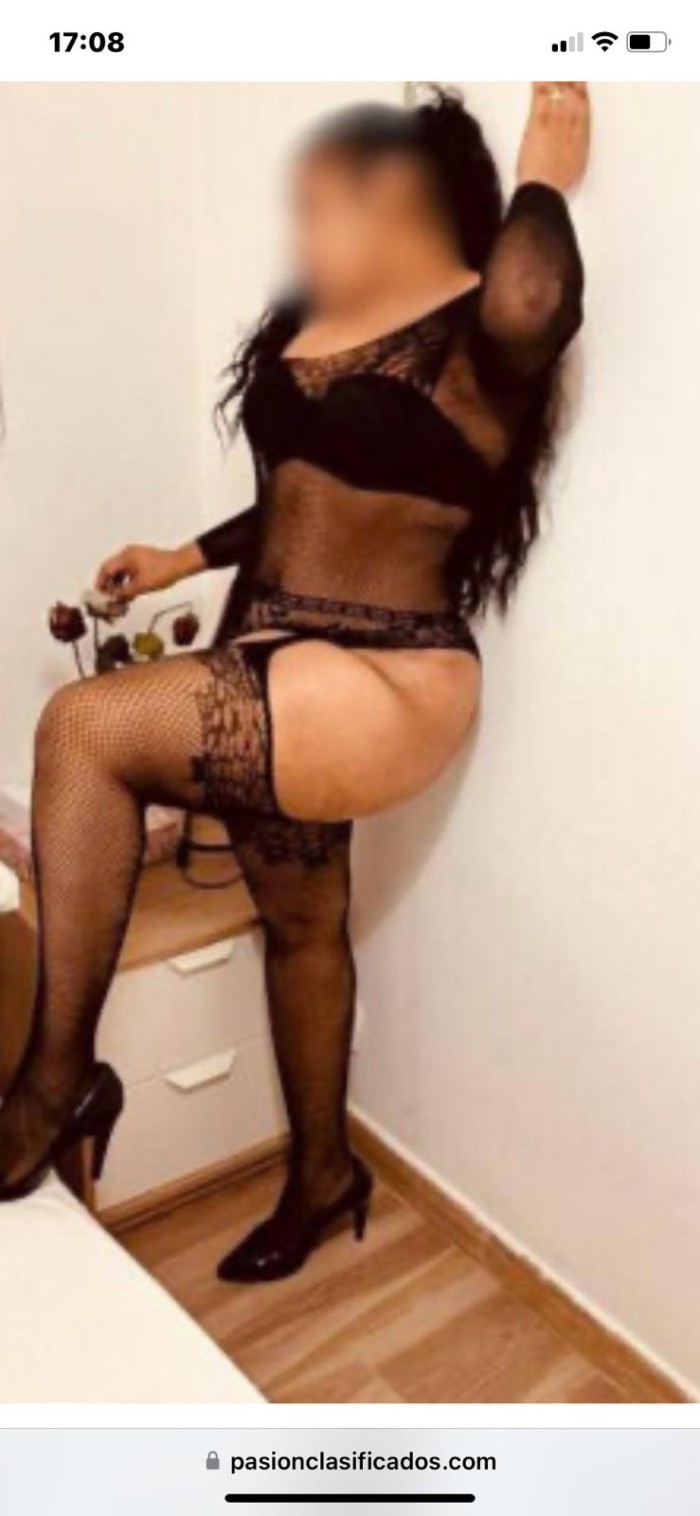 LATINA SEXY COMPLETA EN ARGANDA DEL REY! 24H
