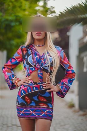 SARA Dulce llama en la piel.