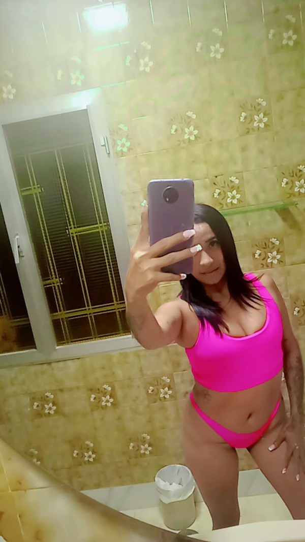 VALERIA ATREVIDA   NUEVA EN BORMUJOS