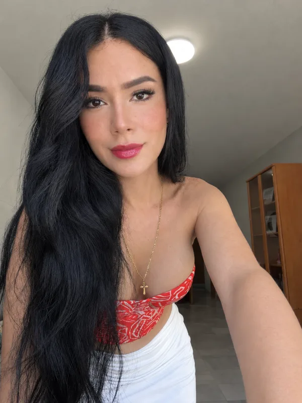 Hermosa chica trans colombiana