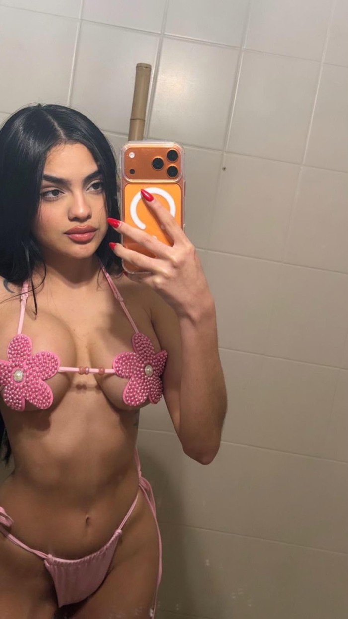 JUGOSO COÑITO PARA QUE GOCES EN TODAS LAS POSES