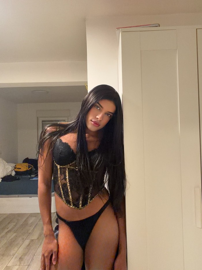 brasileña muy caliente 18CM en Madrid TETUAN