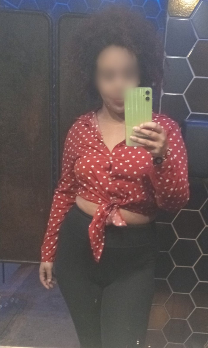 604800821 carita de ángel con deseos traviesos