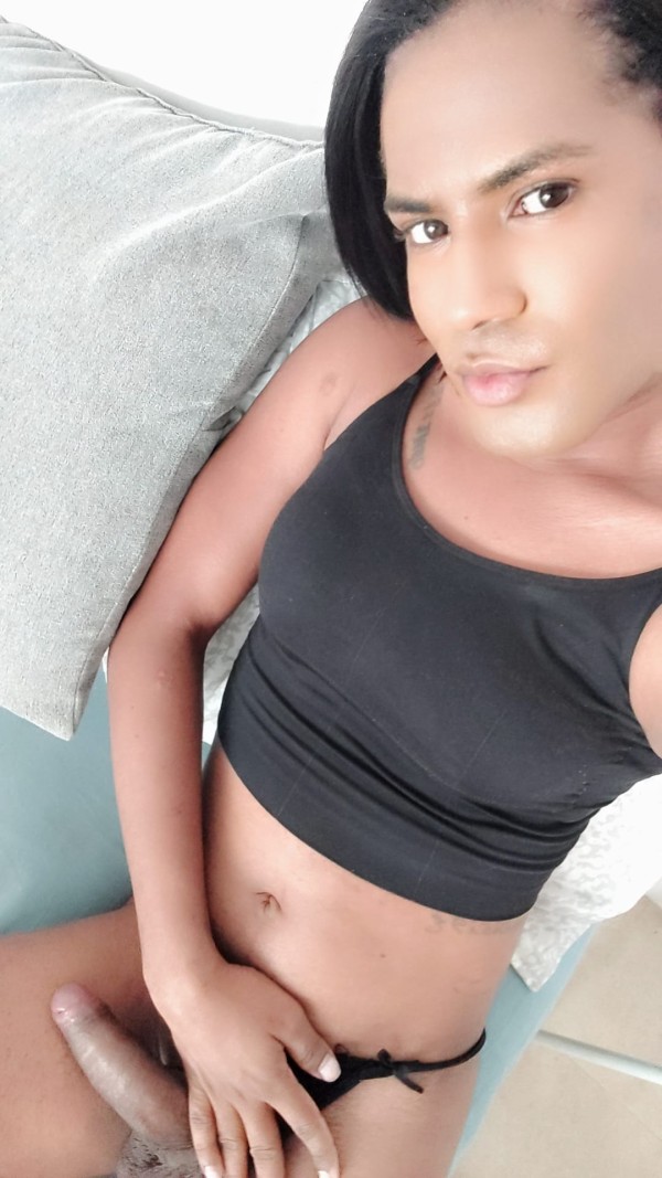 MULATA XXL TRANS LECHERA MUY SEXY Y COMPLACIENTE