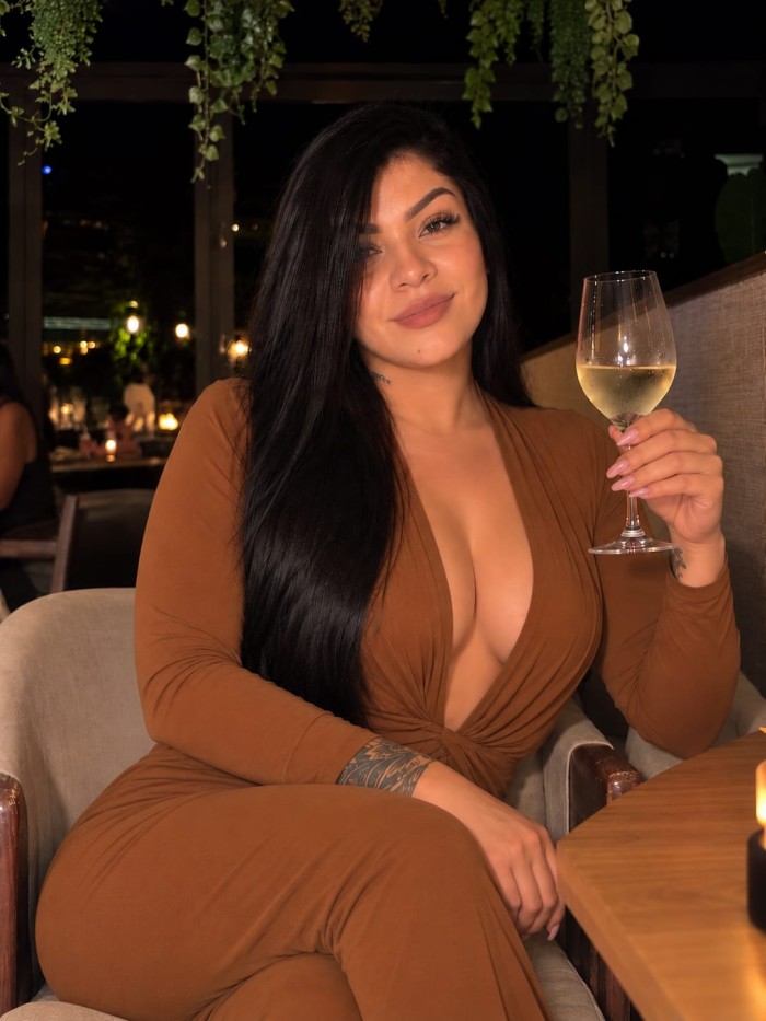 SCORT HERMOSA CON GANAS DE DARTE MUCHO PLACER