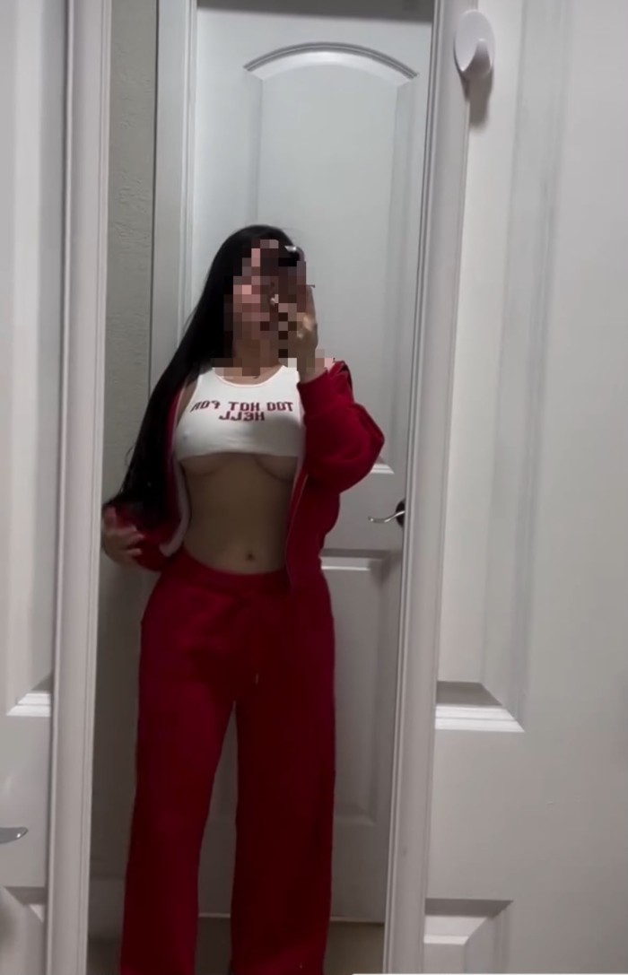 SOFIA SERE TU ADICCION ENCANTADORA EXÓTICA