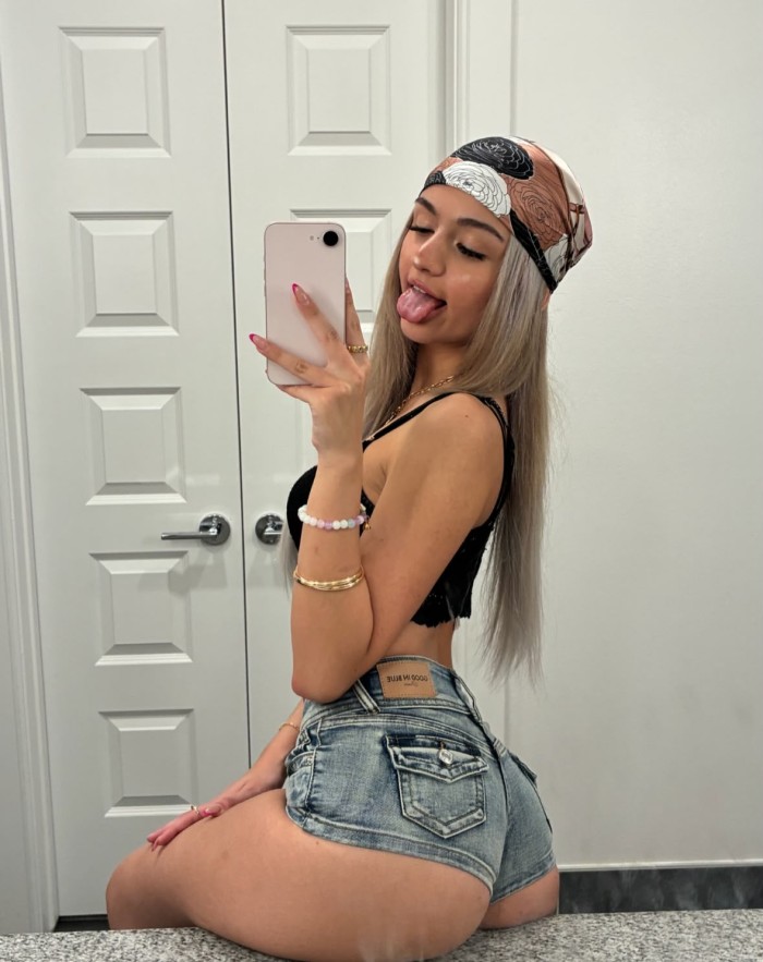 FiESTERA APRETADITA LA FLACA DE TUS SUEÑO