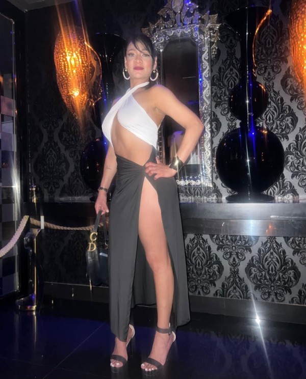 Mariana guapa latina culona y tetona por Alicante