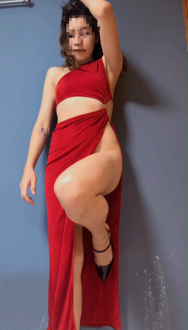 Joven y Ardiente Lésbico real Dominación nivel 3