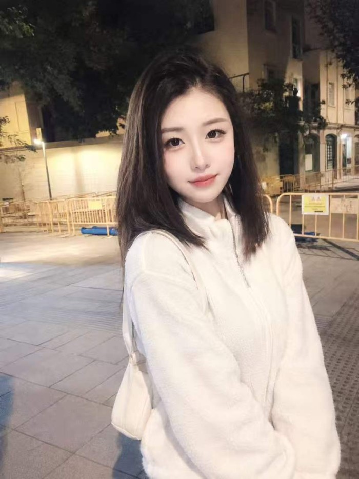 Chicas Chinas en Usera Fotos reales