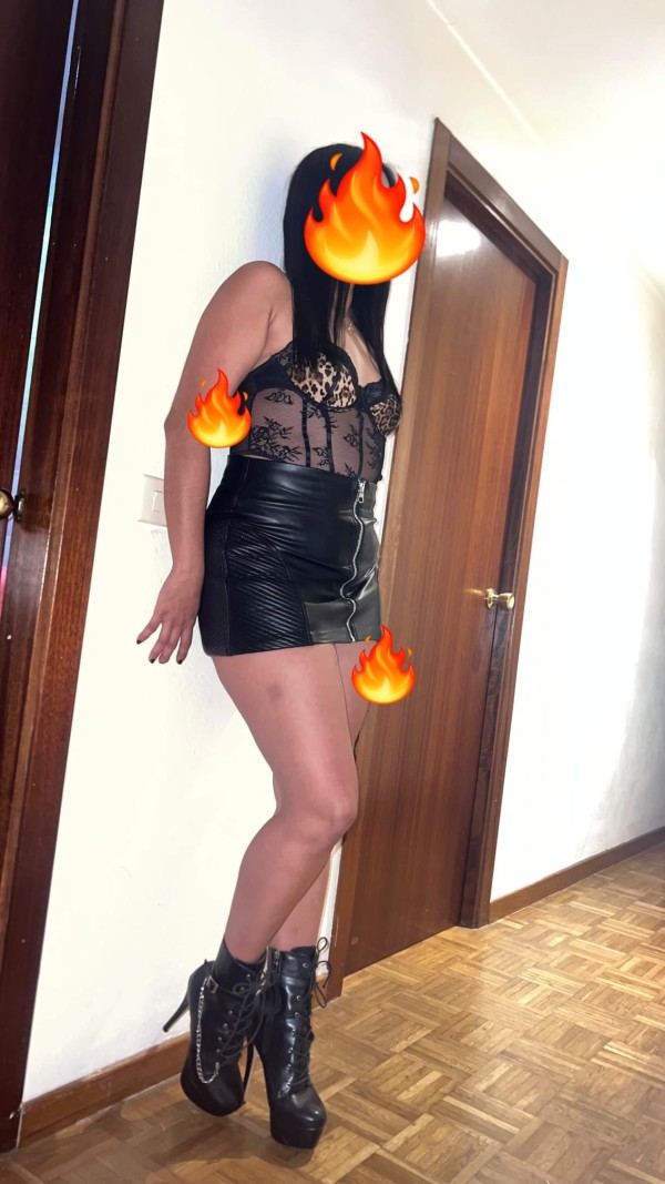 BRASILERA FIESTERA MUY CALIENTE A TOPE ZORRAVICIOS