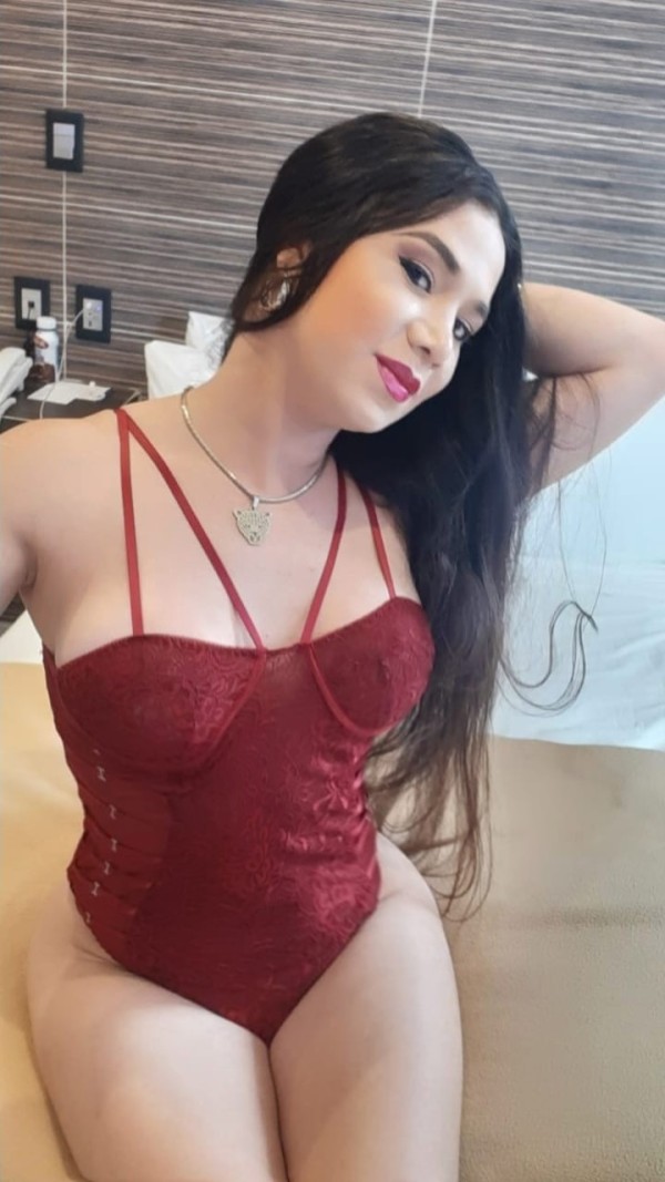 DOTADA Y MUY TRAVIESA CON MI CARAMELO VEN VISITAME