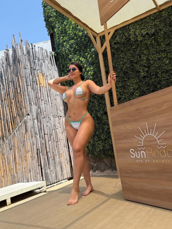 Valentina colombiana rica