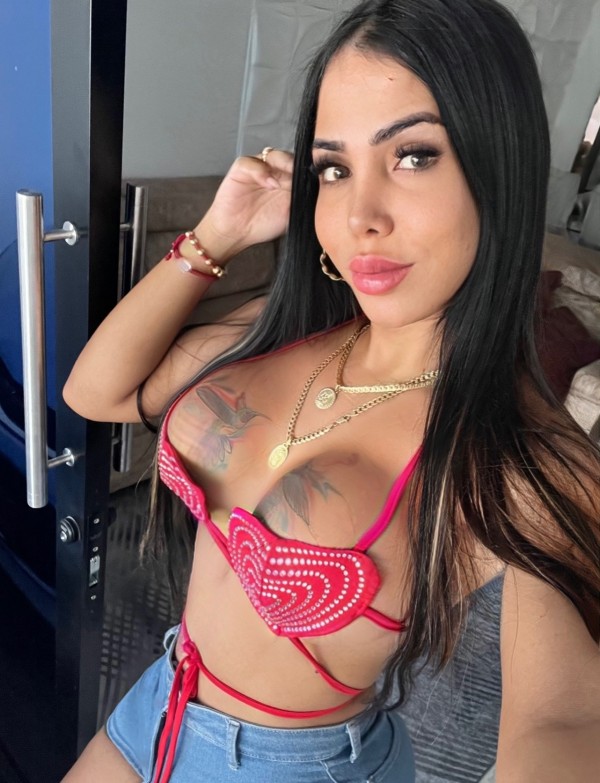MUÑECA REAL FIESTERA A TOPE CAÑERA CALIENTE