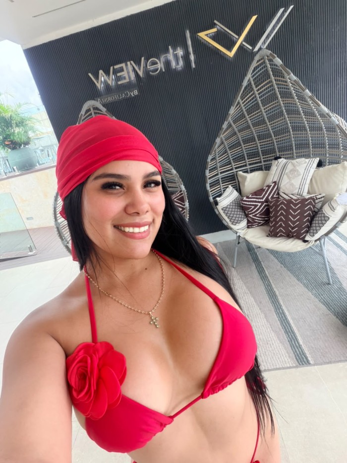 CLOET NOVEDAD VENEZOLANA FIESTERA CACHONDA SEXY EN TORREMOLINOS