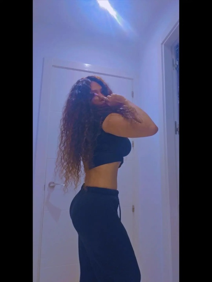 Anyi caribeña caliente juguetona frances rico rico  en torremolinos