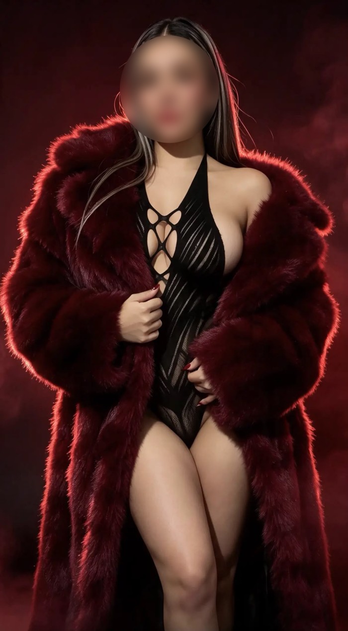 novedad catalina rubia colombiana caliente viciosa morbosa 24h torremolinos