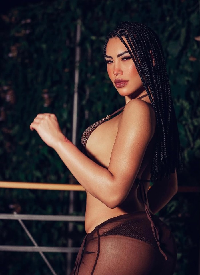 CAMILA SEXY FRANCES DE LOCOS! UNICA UNA DIOSA PARA