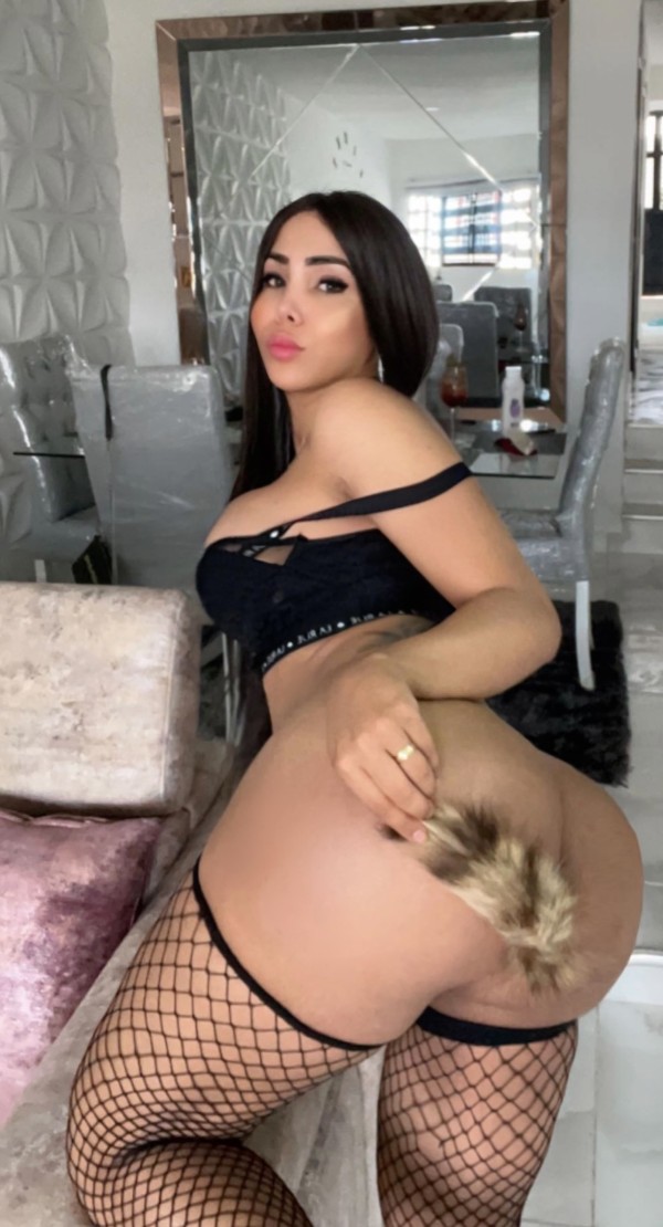 MULATA TRANS TU BOMBOM DE CHOCOLATE A TOPE