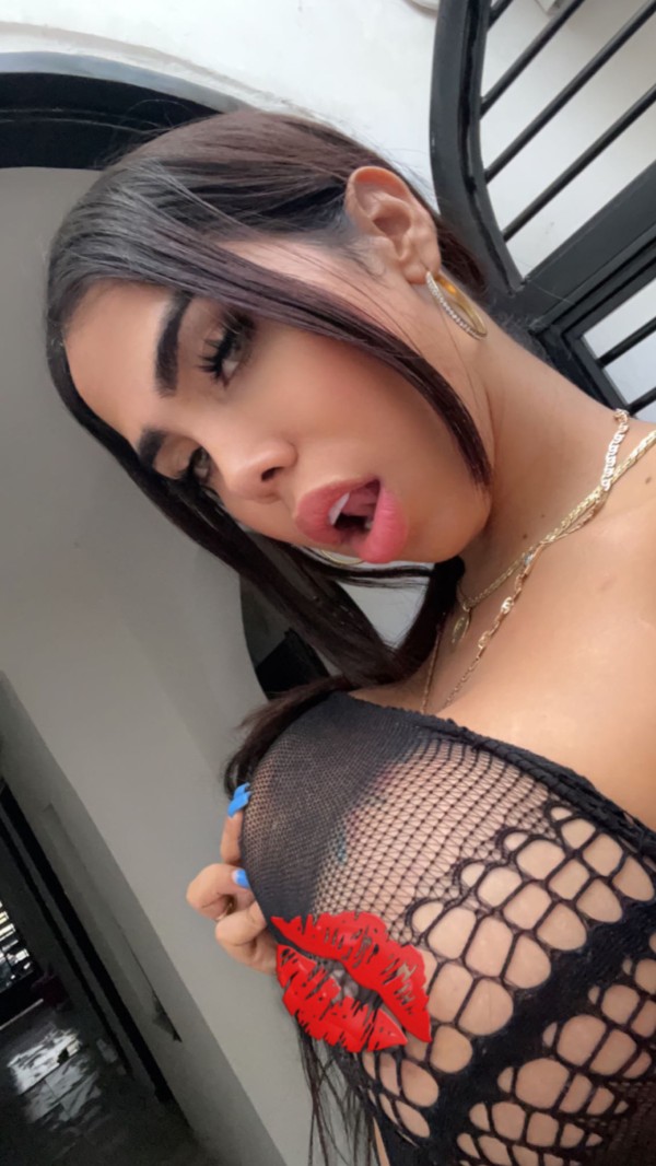 MULATA TRANS TU BOMBOM DE CHOCOLATE A TOPE