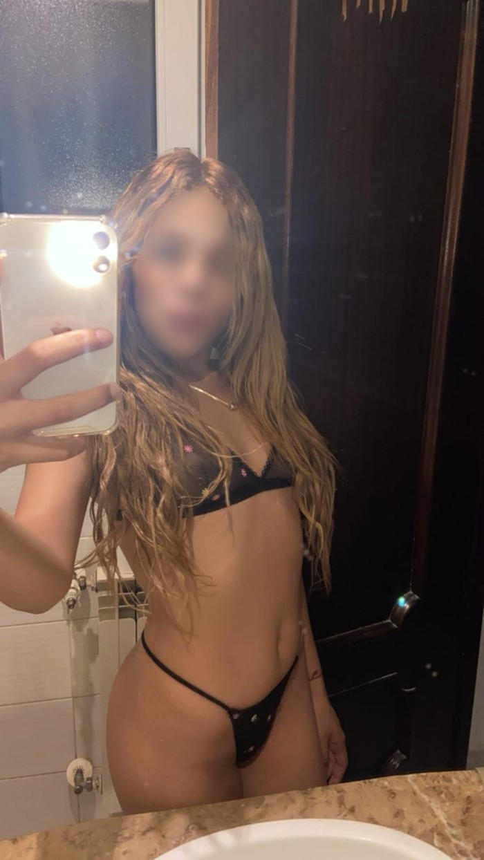 VEN Y PRUEBA MI COÑITO RICO ESTOY ARDIENTE