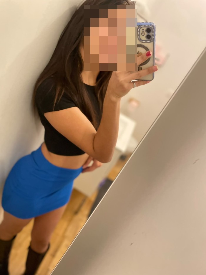 VANESA JOVENCITA DISPUESTA AL SEXO RICO ARDIENTE