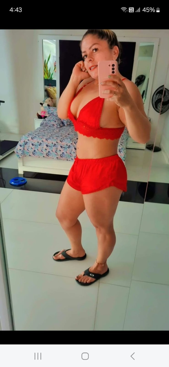 SALOME EN MADRID CACHONDA DESEOSA DE SEXO