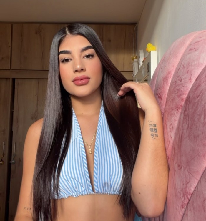 LAURA  TRANS ARDIENTE UNICA TRANS SEXO LIBRE