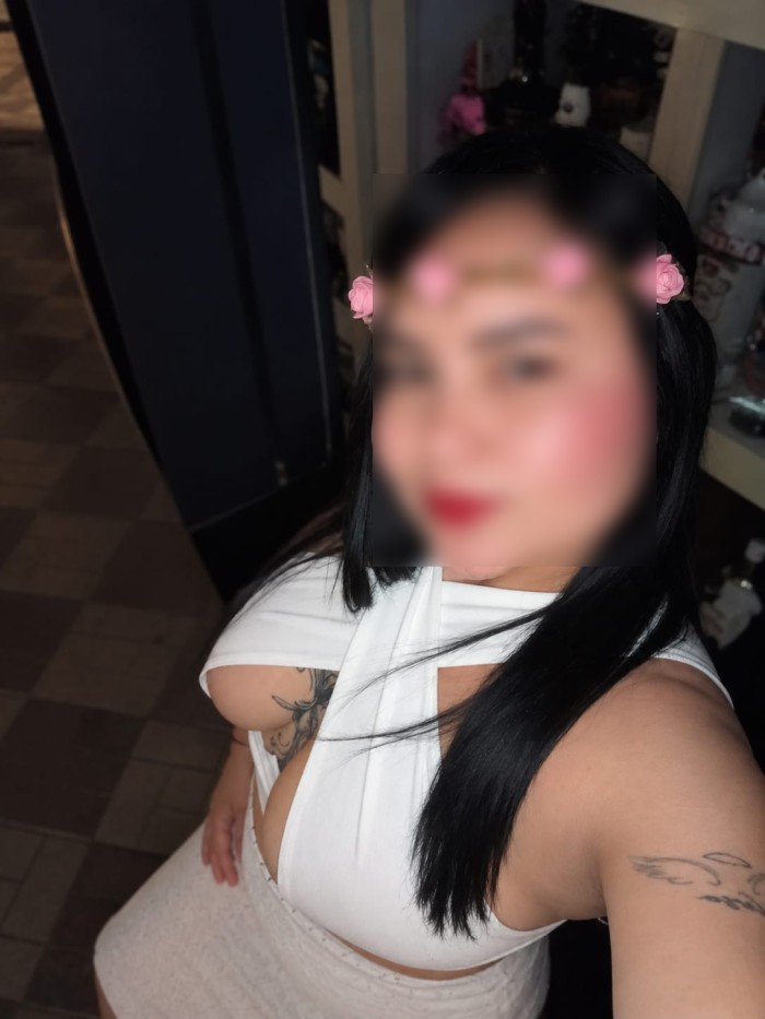 ESPECTACULO DE CHICA LATINA RECIEN EN TORREMOLINOS