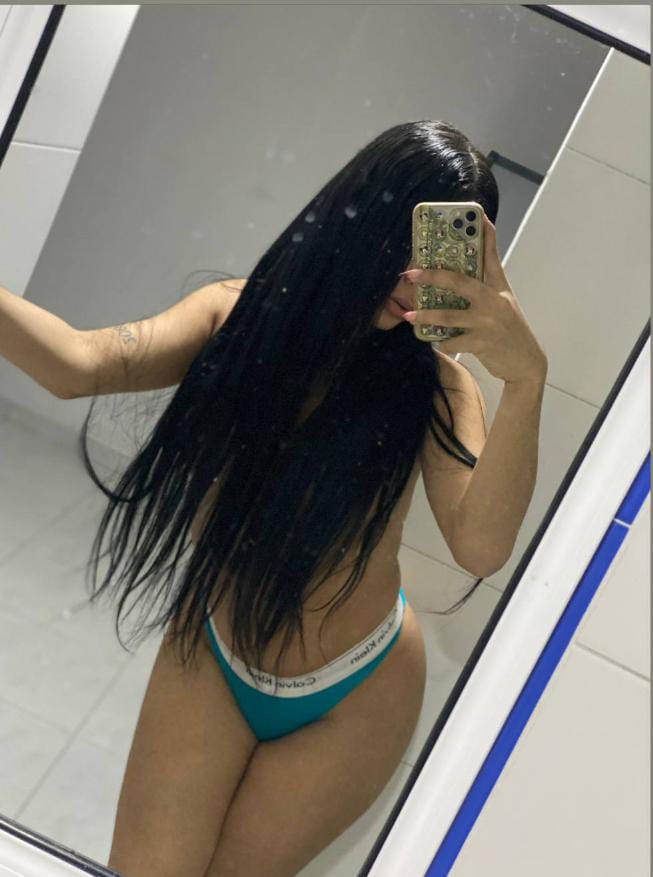 LAURA UNICA BOMBA DE SEXO LUJURIA EN ALCALA DE HEN