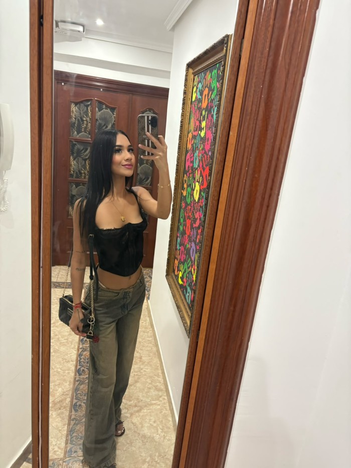 ANDREA TU MAMASOTA ARDIENTE VEN SEXO SIN LIMIT