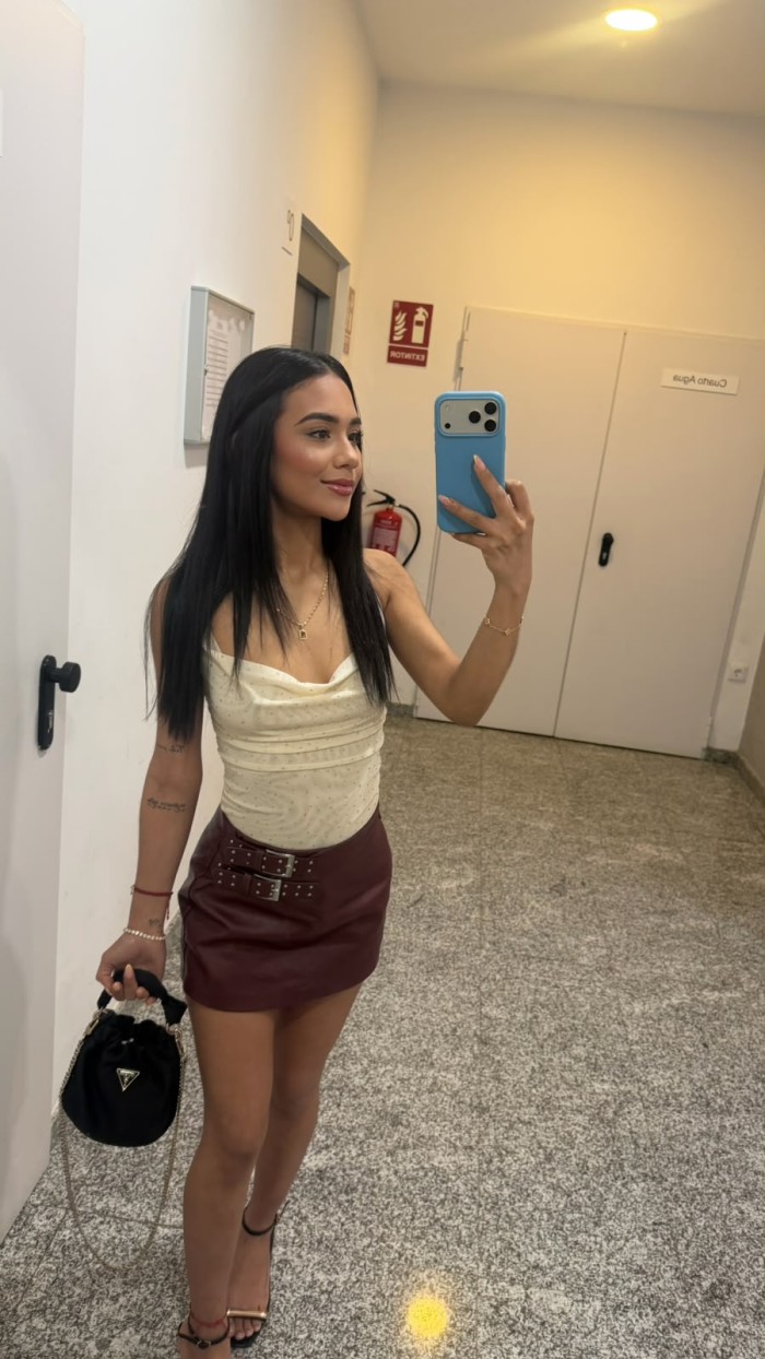 ANDREA TU MAMASOTA ARDIENTE VEN SEXO SIN LIMIT