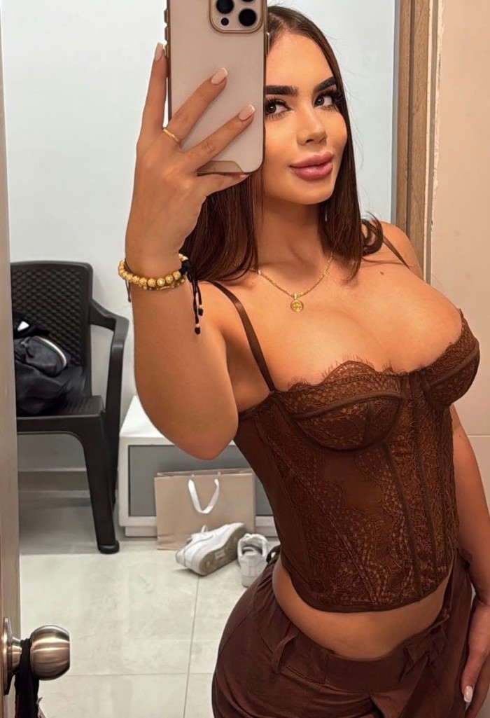 Mia traviesa y dulce