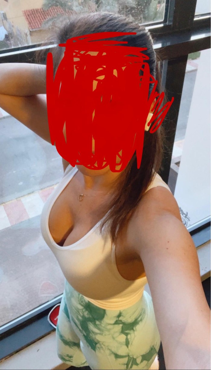 ISABELA EN BOTAFOGO ARDIENTE DESEOSA DE SEXO DURO