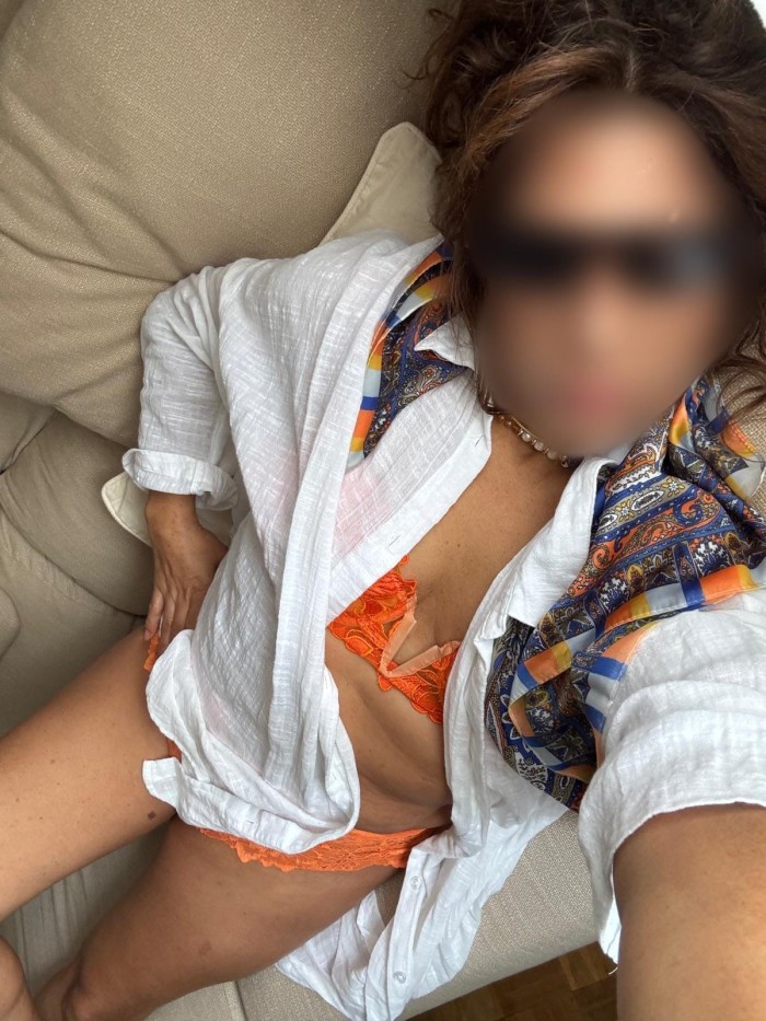 MADURITA MUY SENSUAL DIOSA DE LA SEDUCCION EXPERTA