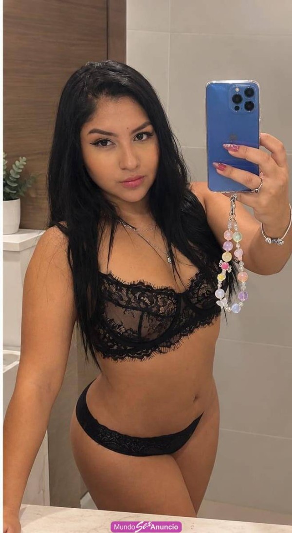 JOVENCITA TRAVIESA MUY COQUETA Y ARDIENTE