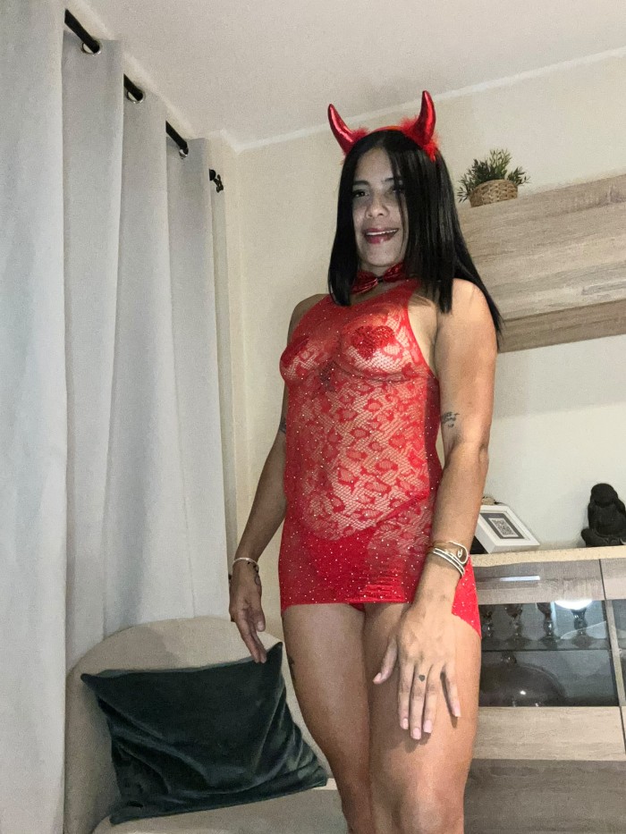 EN TRIANA MELODY LISTA PARA QUE FOLLEMOS