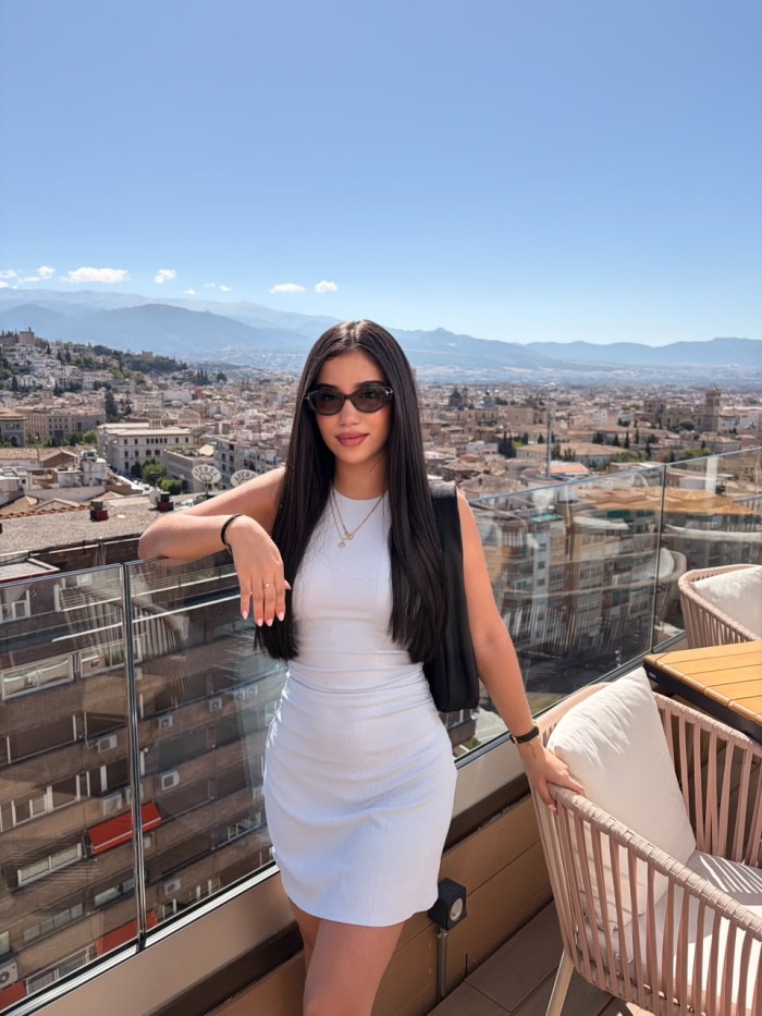SARA EN MALAGA SEXO A TOPE LUJURIA ARDIENTE