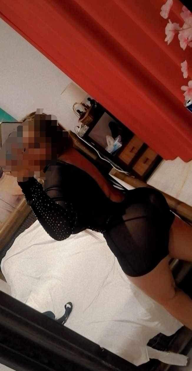 TATI ENCANTADORA ESCORT EXÓTICAEN TORREMOLINOS