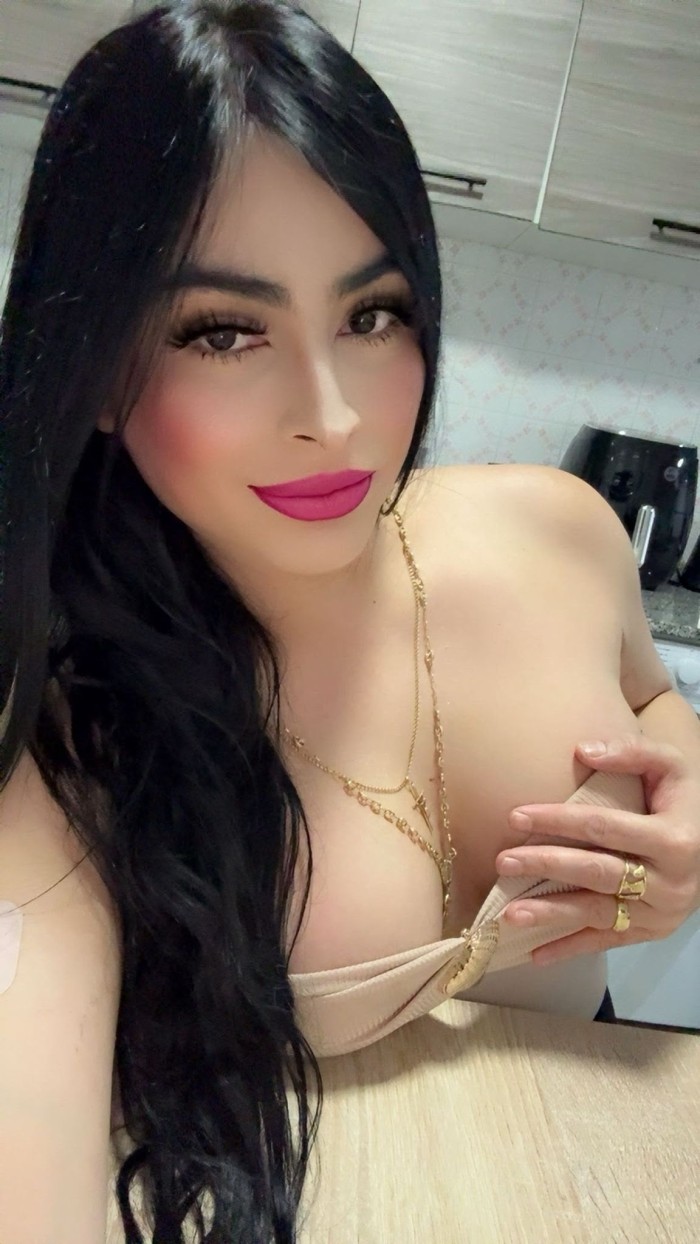 EN HUELVA SEXO FIESTA ARDIENTE TRANS CACHONDA