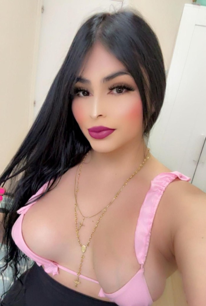 EN HUELVA SEXO FIESTA ARDIENTE TRANS CACHONDA